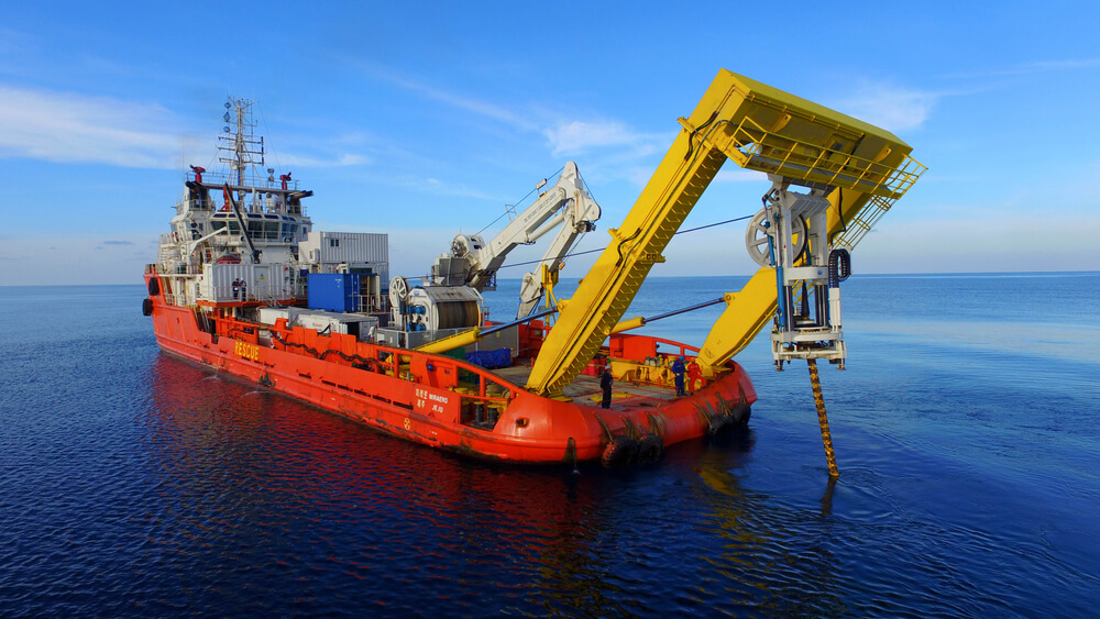 subsea cable laying ship